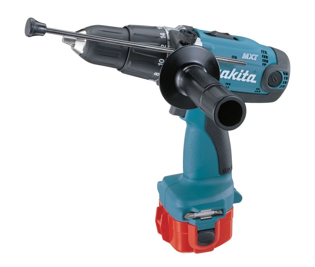 MAKITA 8414DWAE AKÜLÜ AĞIR HİZMET DARBELİ MATKAP TORNAVİDA
