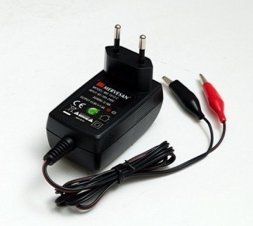 Akü Şarj Adaptörü 15W  13.8-14.2V  1A (Krokodil)