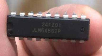 M 54562P