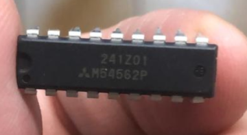 M 54562P