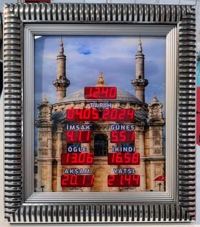 Ezan Okuyan Saat İmsakiye Vakitmatik Ev ve Cami Tipi 32x34cm EV TİPİ