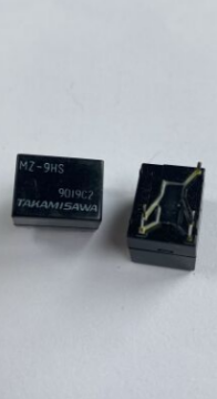 MZ-9HS 9VDC 5 PİN RÖLE