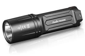Fenix TK35 U.E. 3200 Lümen Şarjlı El Feneri