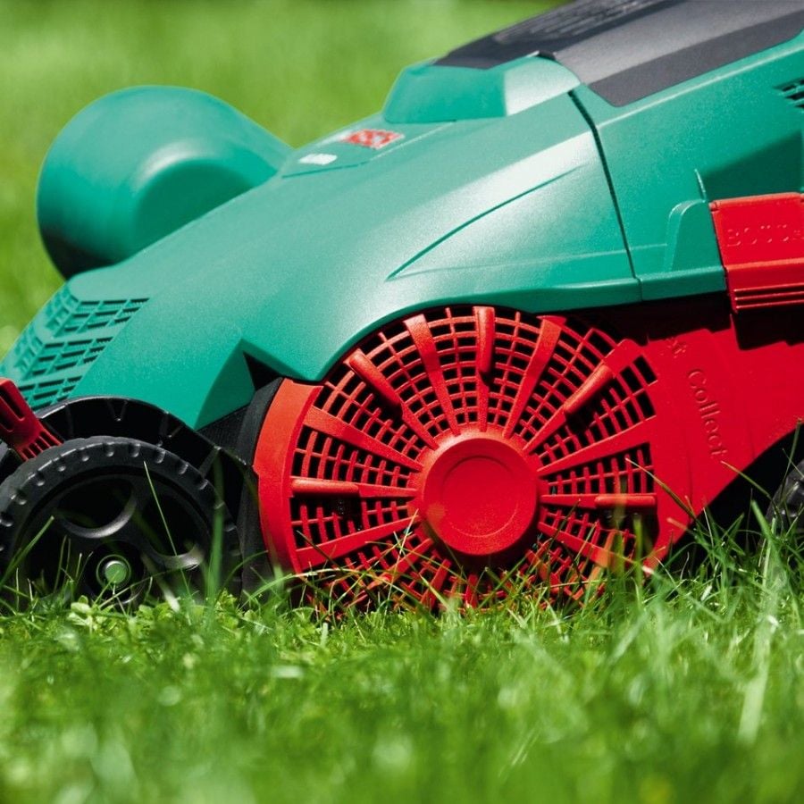 Bosch ALR 900 Çim Havalandırma Makinesi