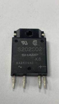 S202S02 259VAC 8A SOLID STATE RÖLE