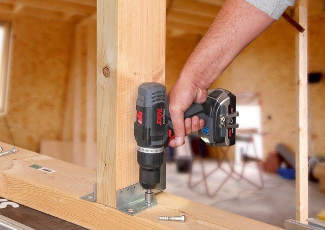 Skil Masters 2899 ME Akülü delme/vidalama makinesi  Çantalı