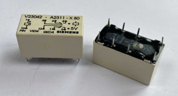 V23042-A2311-X80 5VDC 8 PİN RÖLE