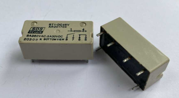 ST1-DC48V 48VDC 8A 380VAC 6 PİN RÖLE