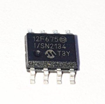 PIC 12F675-I/SN SMD