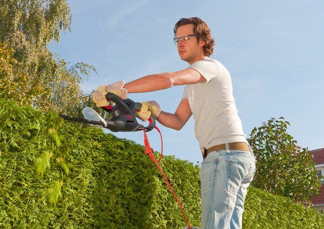 Skil 0740 AA Çit kesme makinesi