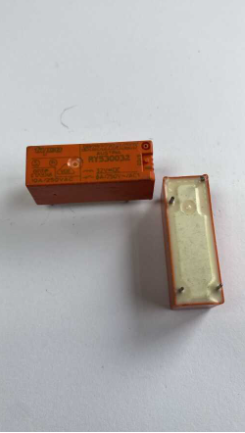 RY530032 32V 8A 4 PİN RÖLE