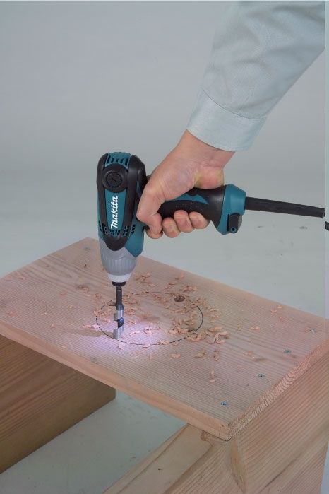 MAKITA 6953 DARBELİ SOMUN SIKMA
