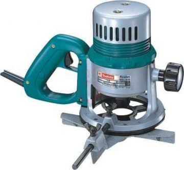 MAKITA 3601B DİK FREZE