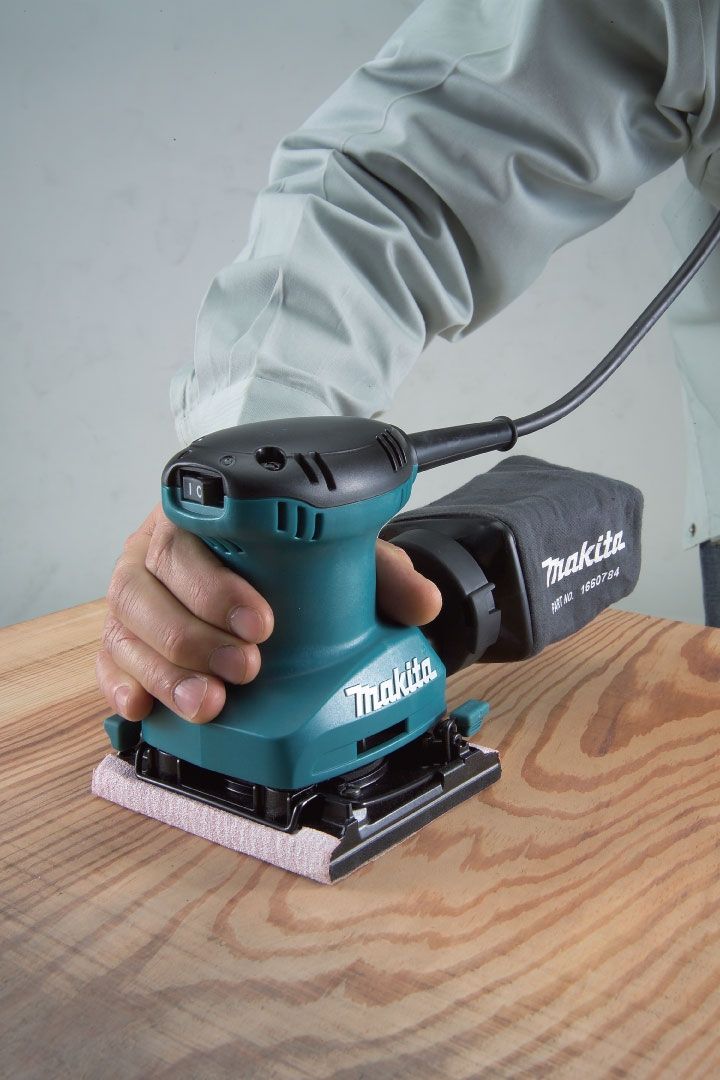 MAKITA BO4557 AVUÇ İÇİ TİTREŞİM ZIMPARA